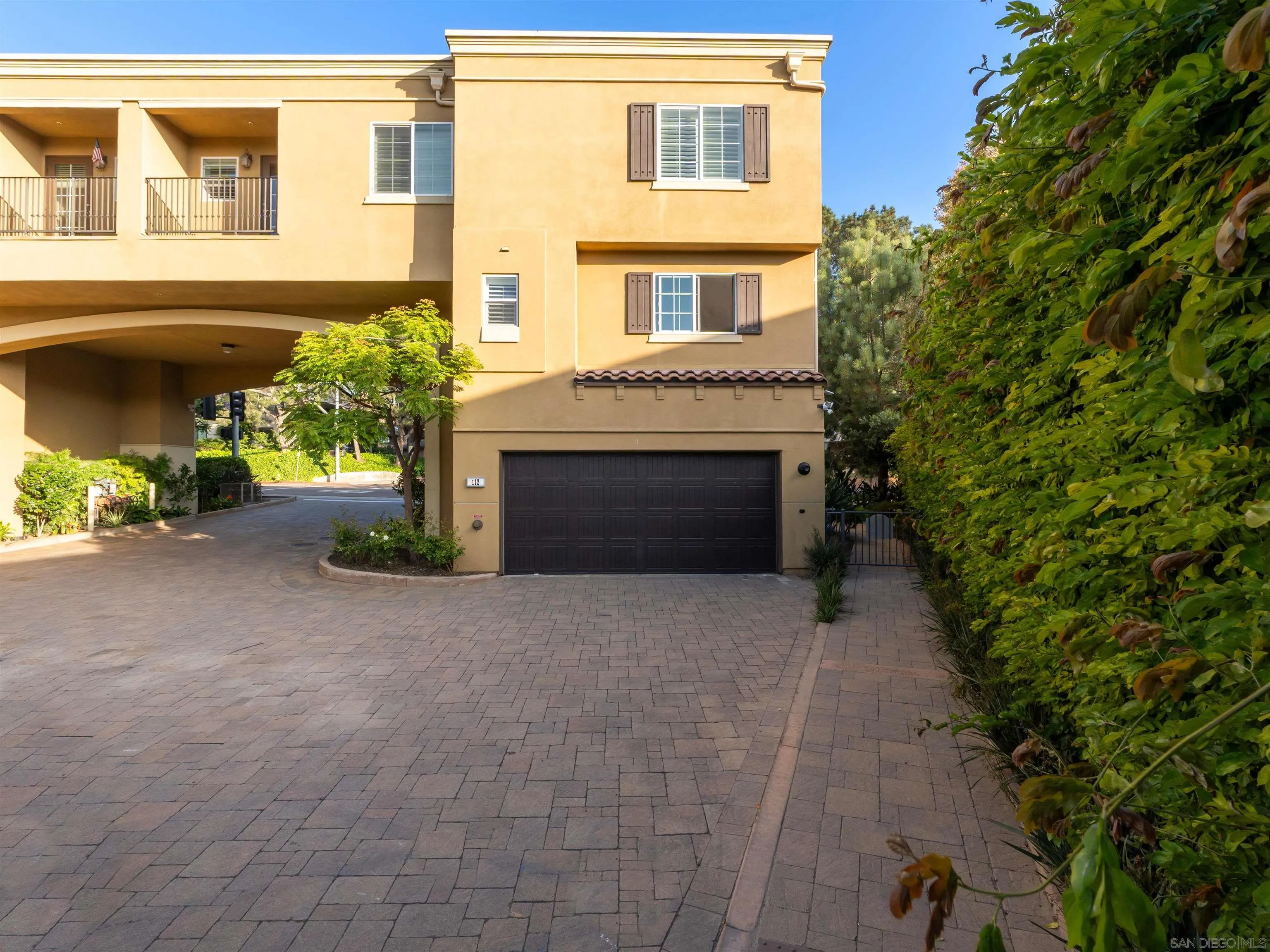 Photo #2: 260004920 Listing: Photo #2