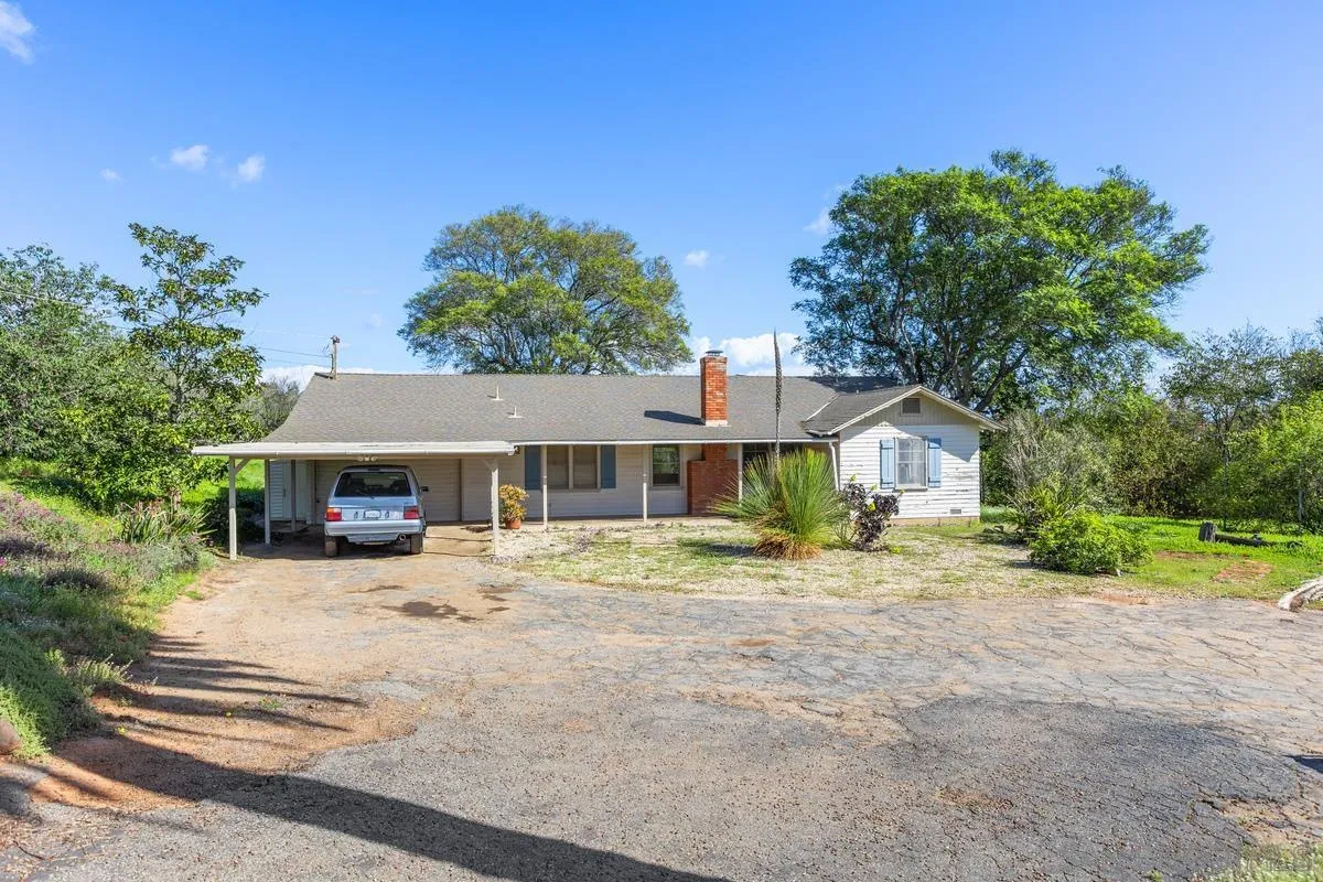 https://cdn.realtyfeed.com/cdn/127/260004930/8c422fc9000a00d5b0d5cf6d7c481cdd.webp