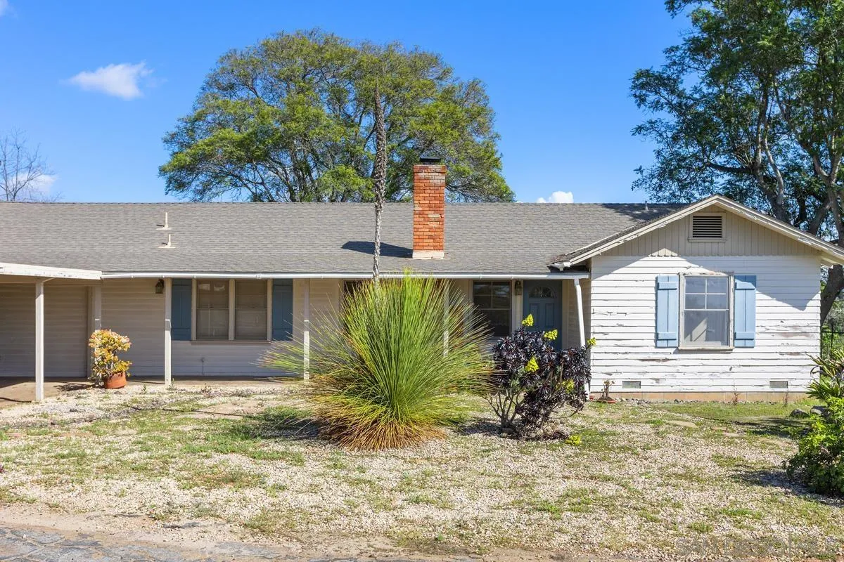 https://cdn.realtyfeed.com/cdn/127/260004930/bc6303806056710f6ea439a850ac5a5e.webp