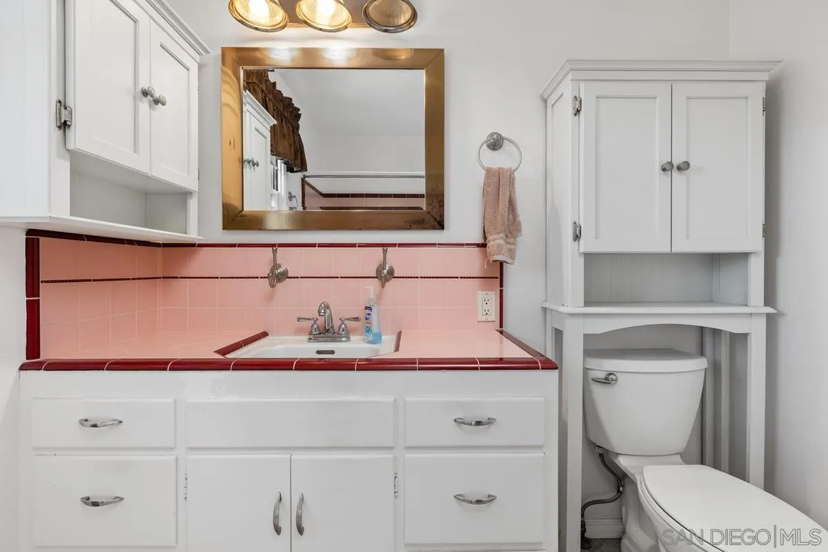 https://cdn.realtyfeed.com/cdn/127/260004930/d90e6f272003adc172a2b25734ca4944.webp