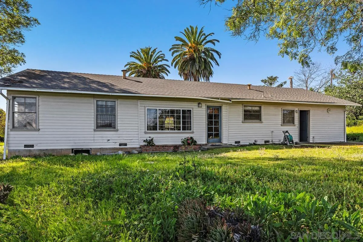 https://cdn.realtyfeed.com/cdn/127/260004930/e452fb710813a9b02a499a2b6330eb59.webp