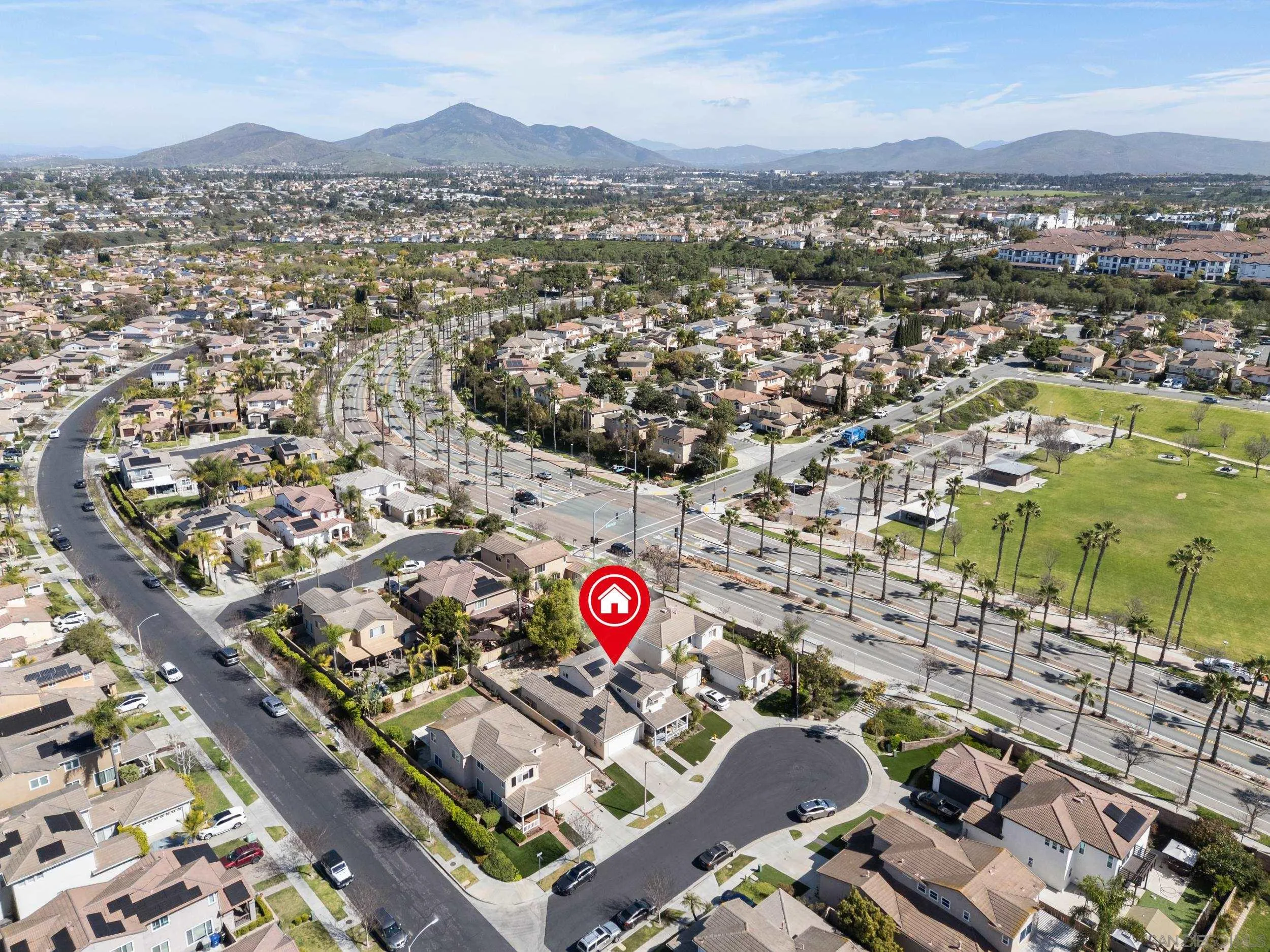 https://cdn.realtyfeed.com/cdn/127/260004932/2b23fa0d9723a7abb55abba621605f0f.webp