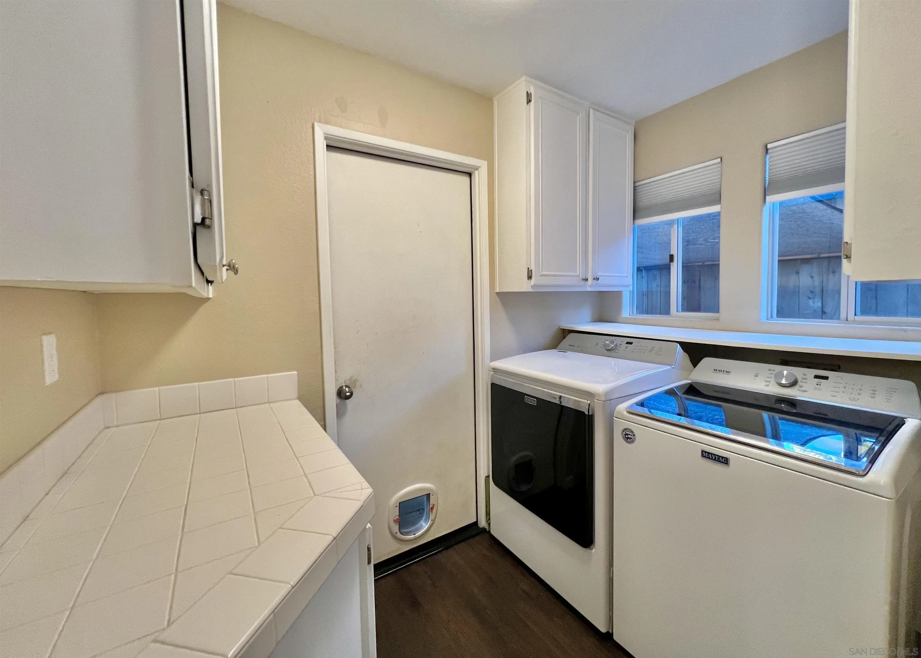 https://cdn.realtyfeed.com/cdn/127/260004933/31c50895d0bf7a68306a3bb7b7915ac0.webp