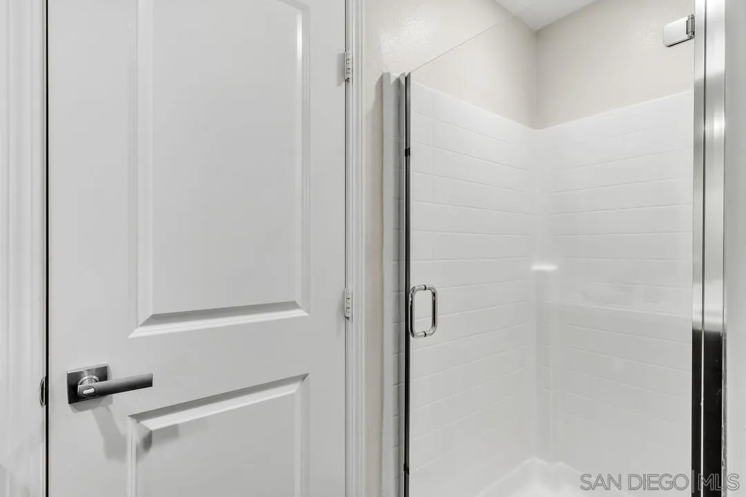 https://cdn.realtyfeed.com/cdn/127/260004934/a471bc8defd6aaf0accd1e22abaa3b76.webp