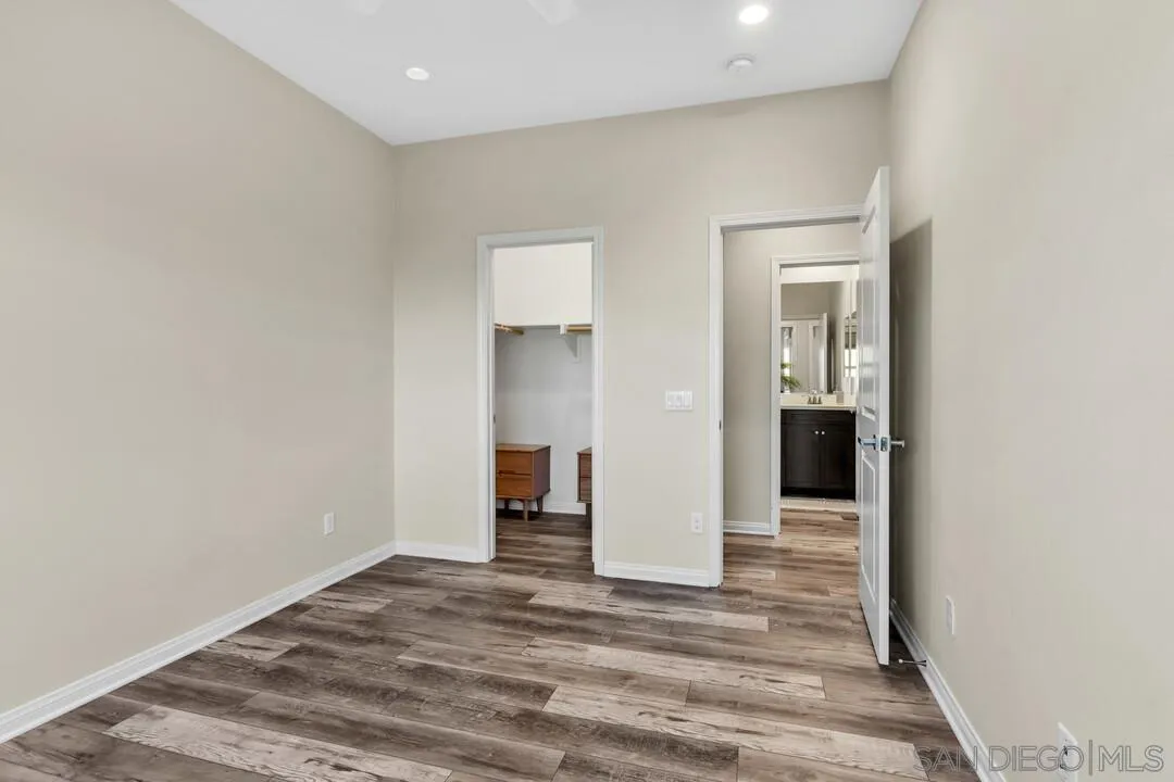 https://cdn.realtyfeed.com/cdn/127/260004934/b6b65835677cd0355a3ef41386d435a8.webp