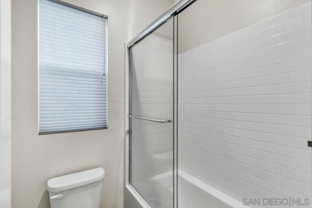 https://cdn.realtyfeed.com/cdn/127/260004934/e576f8c2e24fa6e069c953291caf1e10.webp