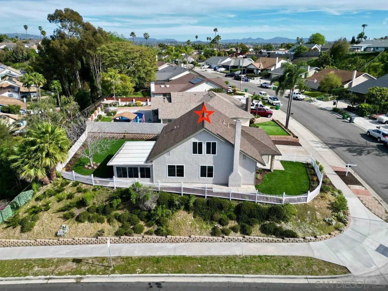 https://cdn.realtyfeed.com/cdn/127/260004937/45ed139dcc31440e0be2795cf9f3907f.webp