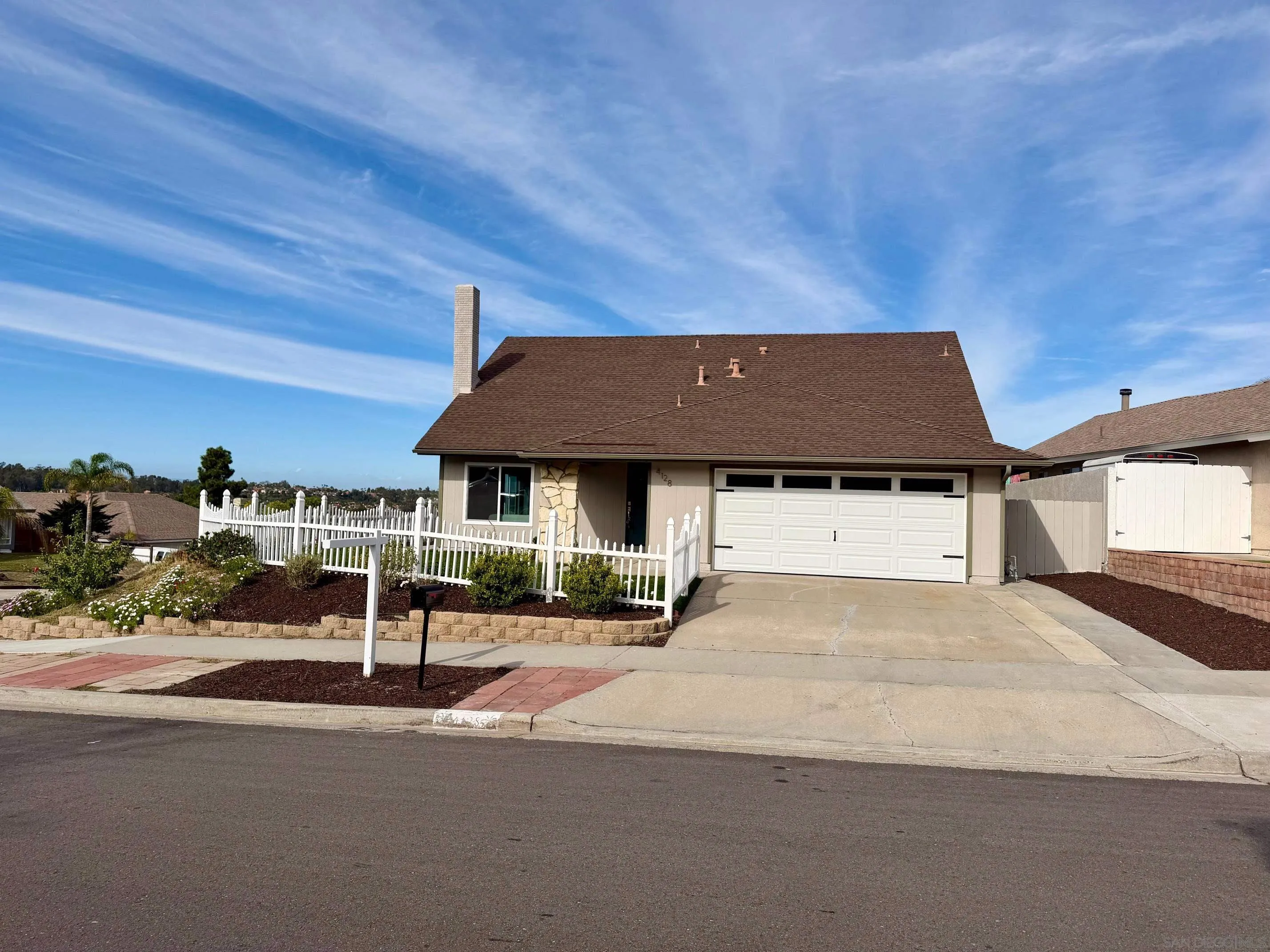 https://cdn.realtyfeed.com/cdn/127/260004937/75c6190c428d0e0fba967f09dcc37eeb.webp