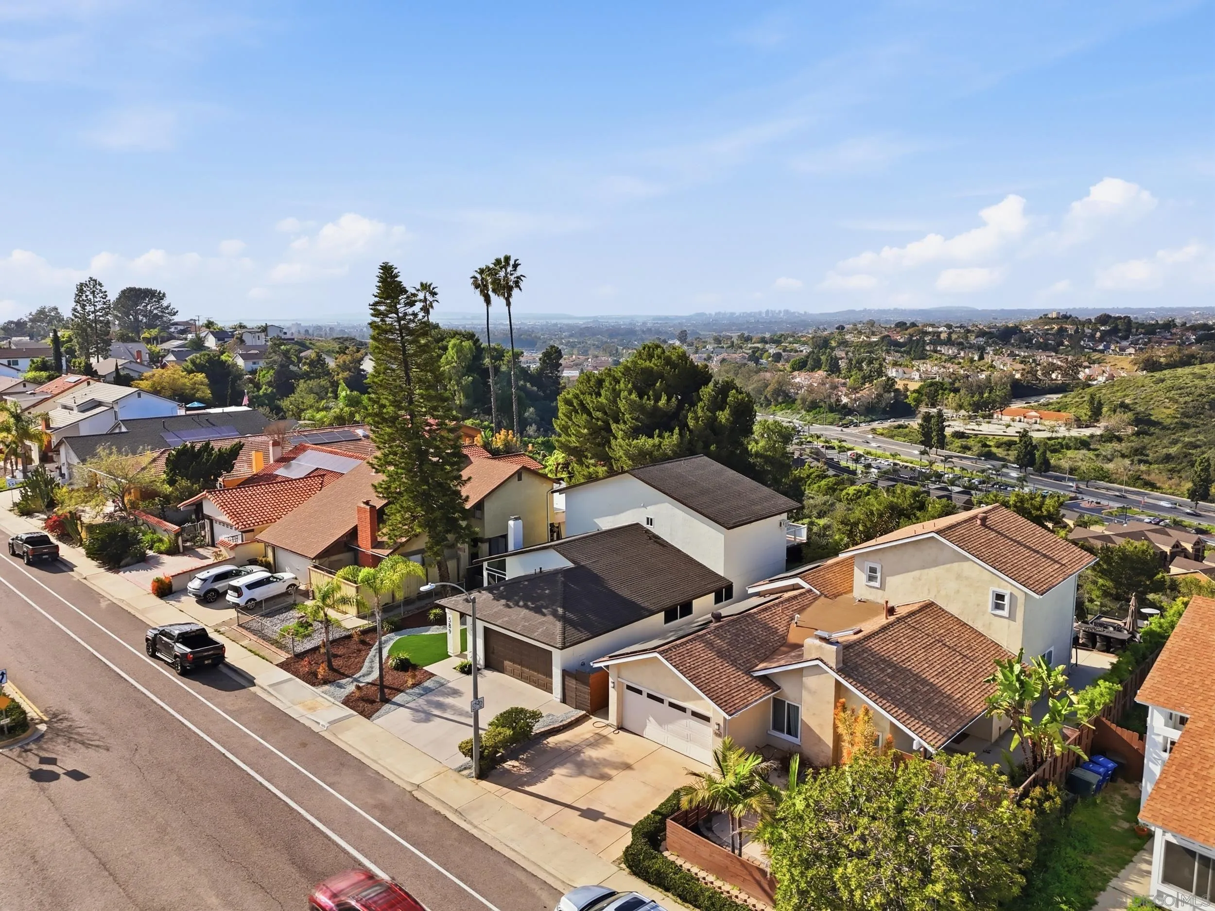 https://cdn.realtyfeed.com/cdn/127/260004938/1c6e629995cbdad5767e2d415233a625.webp