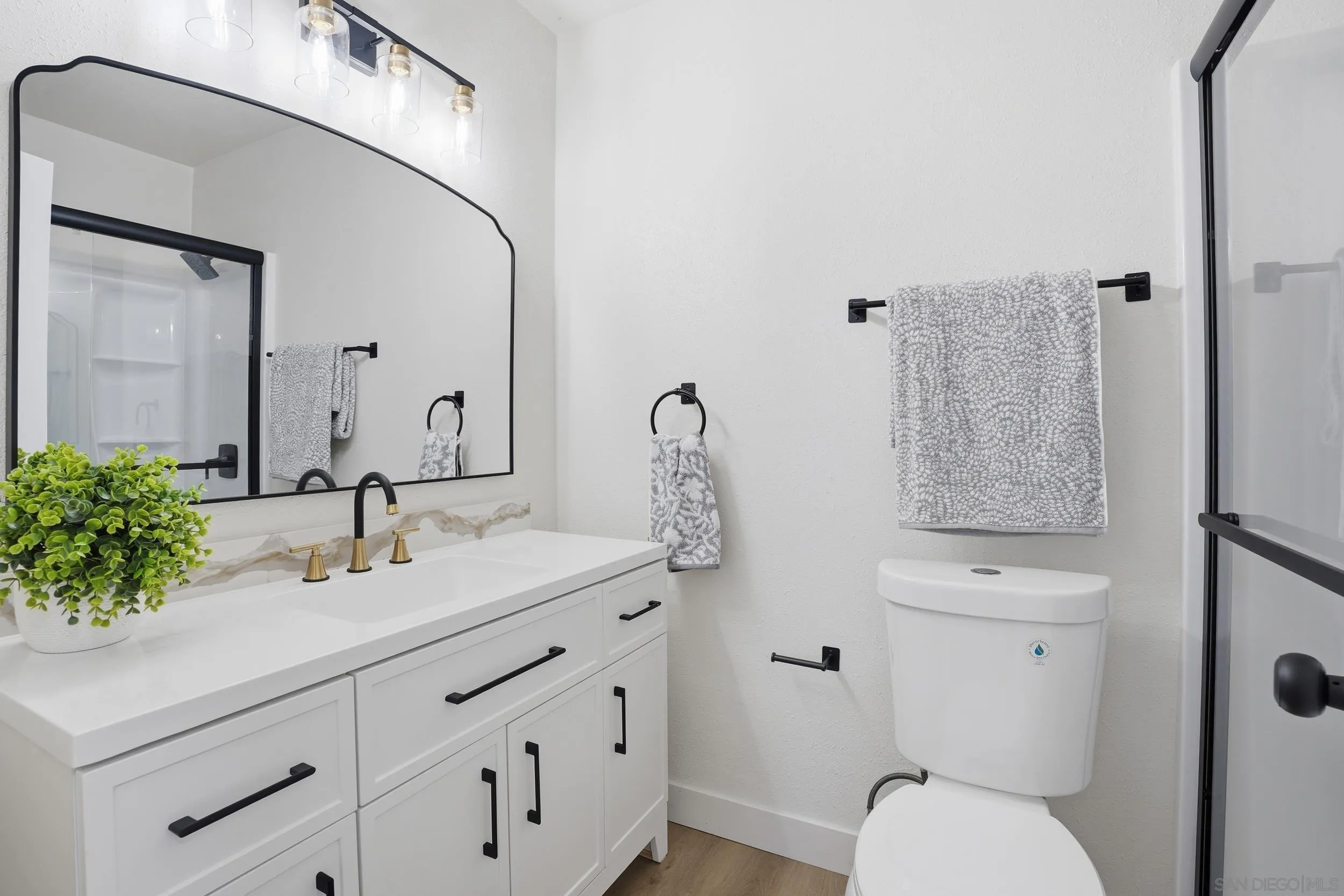 https://cdn.realtyfeed.com/cdn/127/260004938/e3e5aa54ff35c6cfa70e870a20e6ef0f.webp
