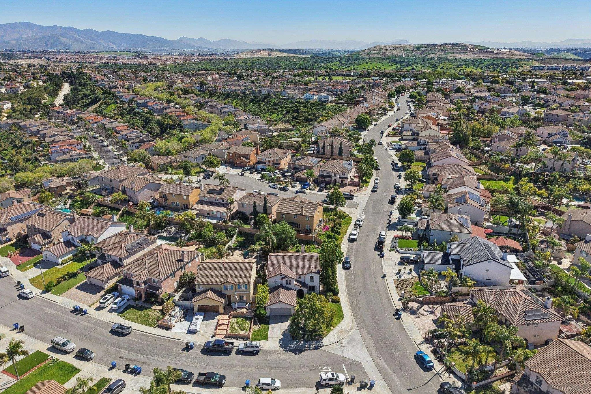 https://cdn.realtyfeed.com/cdn/127/260004941/2429a250b3591bec6ab8120901c28045.webp