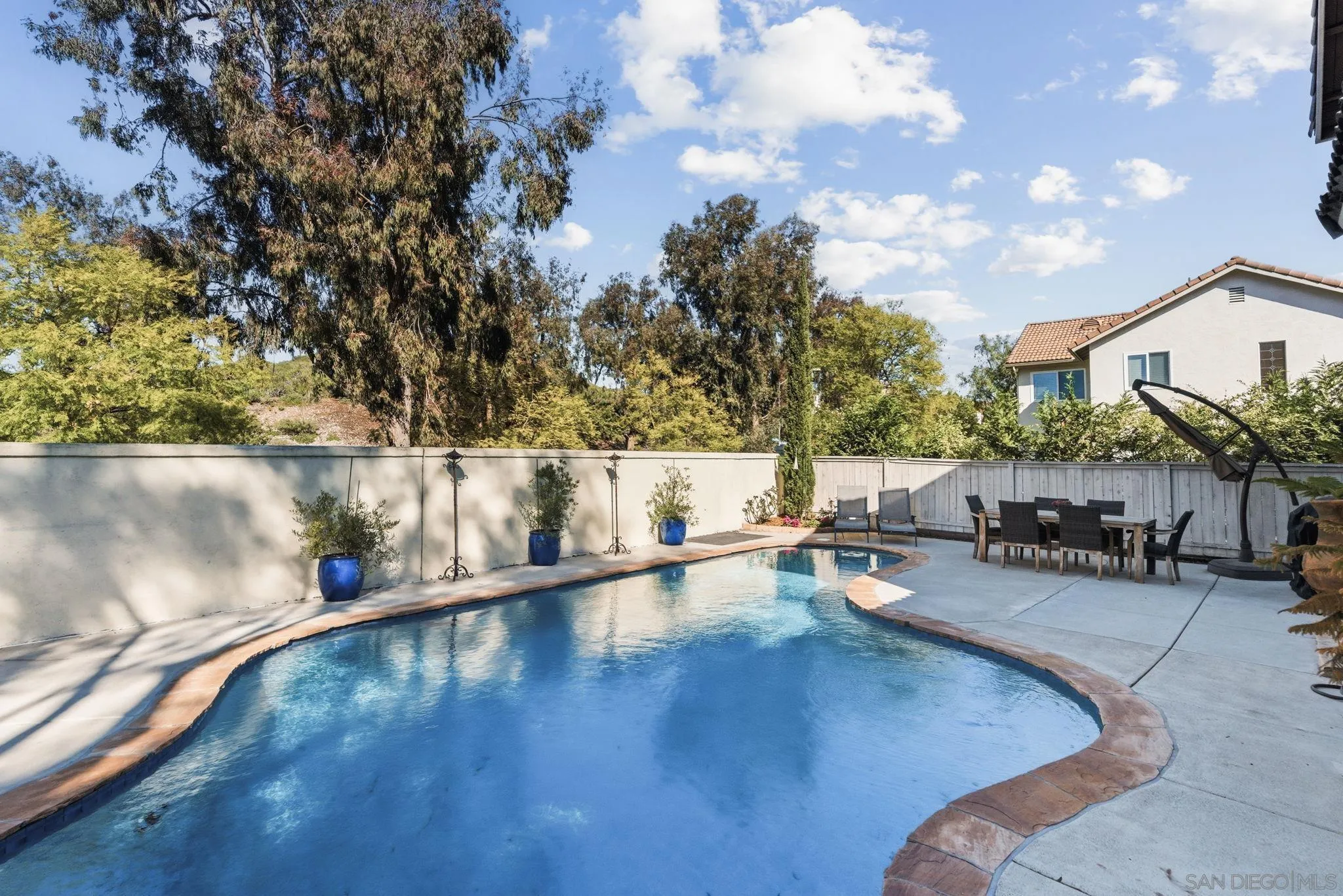 https://cdn.realtyfeed.com/cdn/127/260004942/4943d76af9bbd157061999003423287b.webp