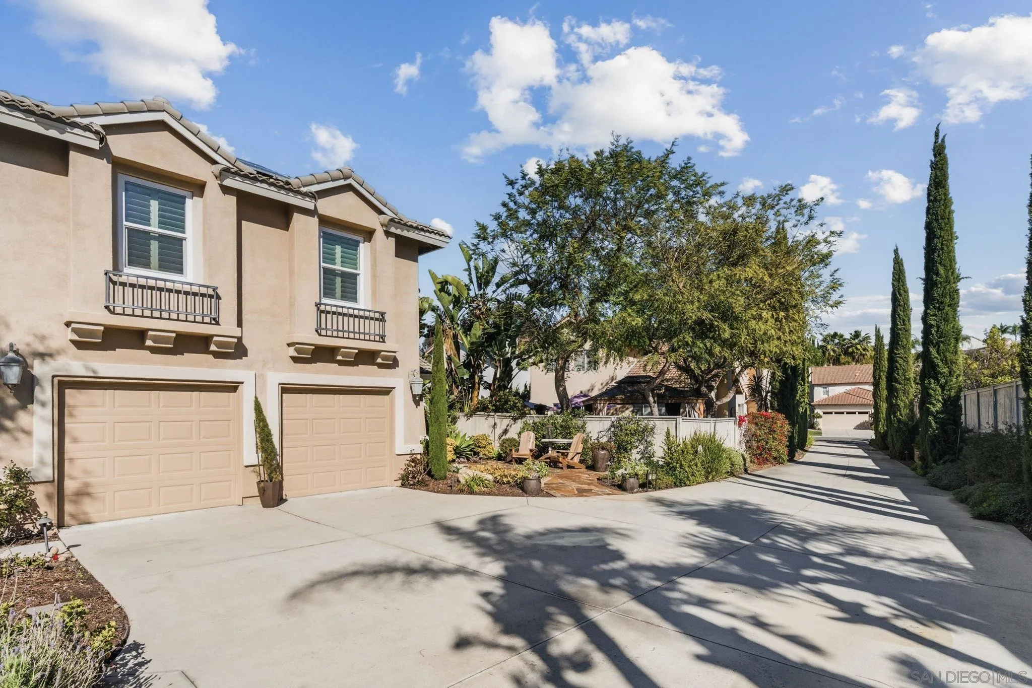 https://cdn.realtyfeed.com/cdn/127/260004942/d1532d46d4702ad4a45fe92fbe0b2456.webp