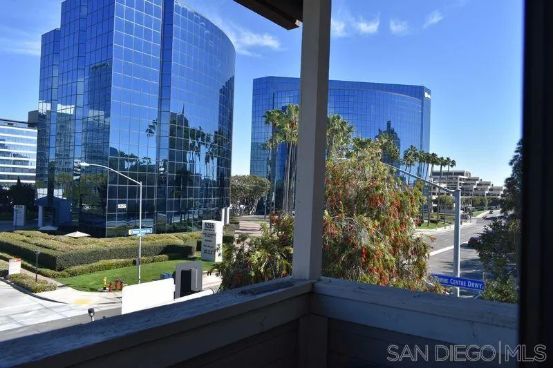 Photo #21: 260004943 Listing: Photo #21