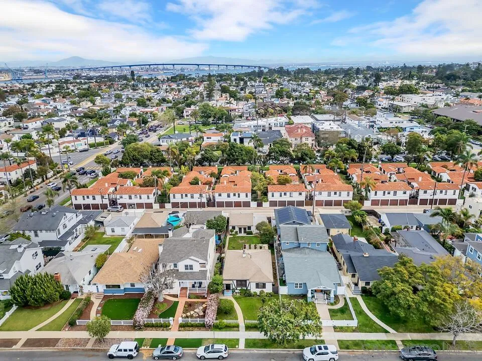 https://cdn.realtyfeed.com/cdn/127/260004944/3ddc95ba2804c0ffb80302e028998687.webp