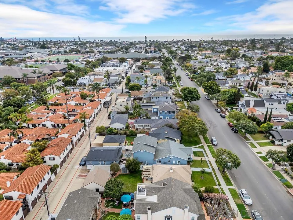 https://cdn.realtyfeed.com/cdn/127/260004944/70f99d50343423367af882af3dc7666c.webp