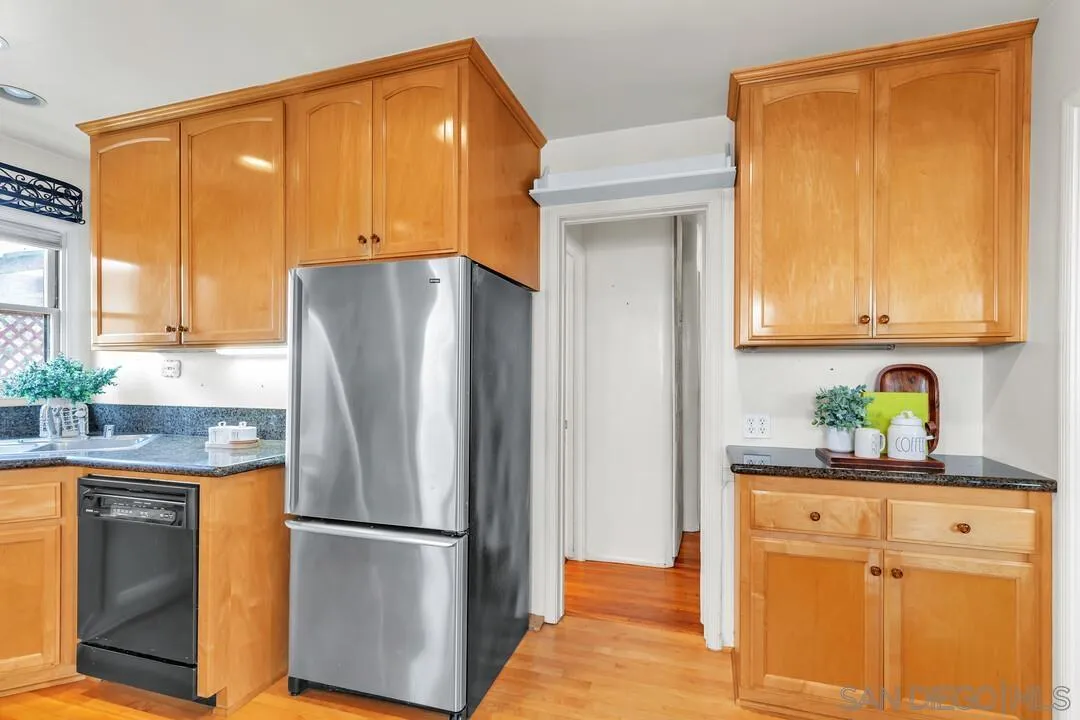 https://cdn.realtyfeed.com/cdn/127/260004944/73f2fe3c9c91812aa0f84fa814c0ffd1.webp