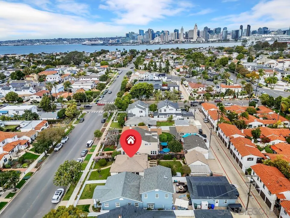 https://cdn.realtyfeed.com/cdn/127/260004944/777cecad9487dd59e9dda4fab1492de8.webp