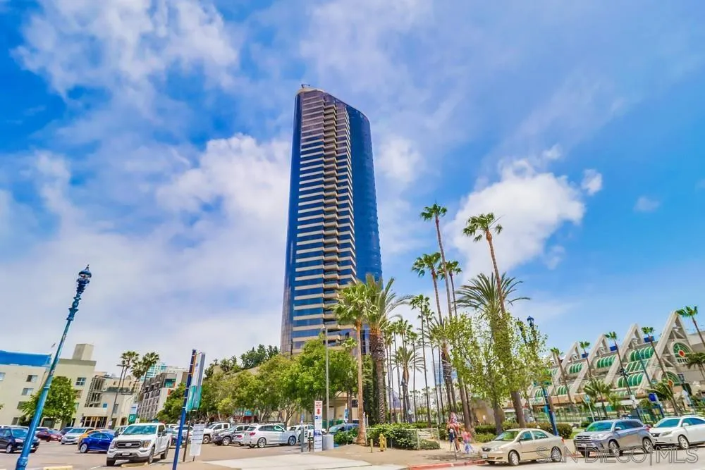 Featured listings
