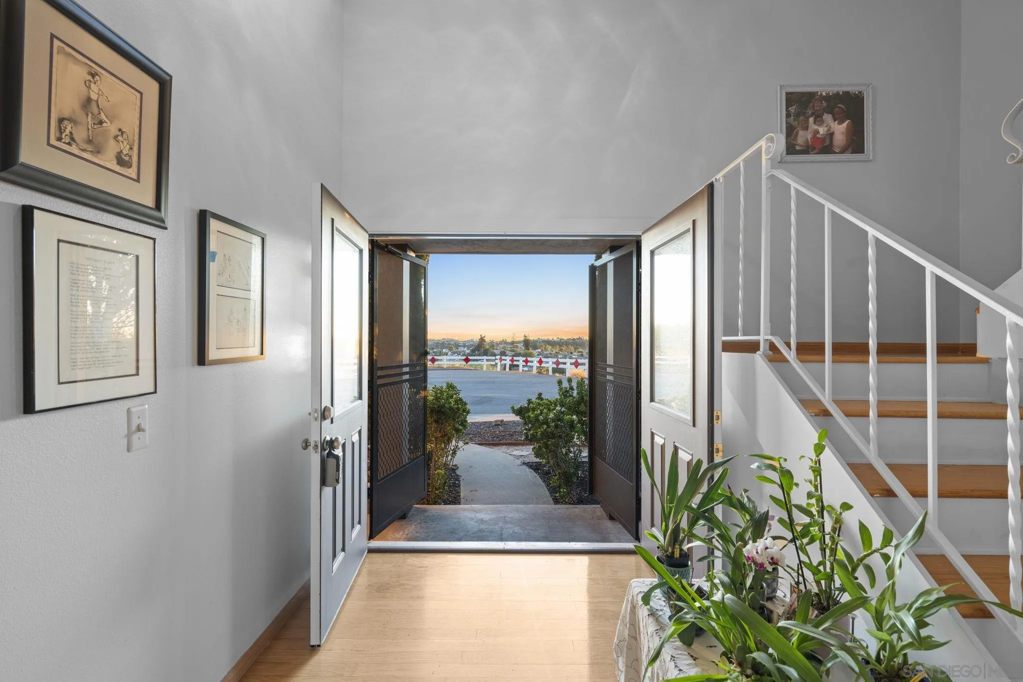 https://cdn.realtyfeed.com/cdn/127/260004953/140a045aa5ed45b28b2645442a399cfa.webp