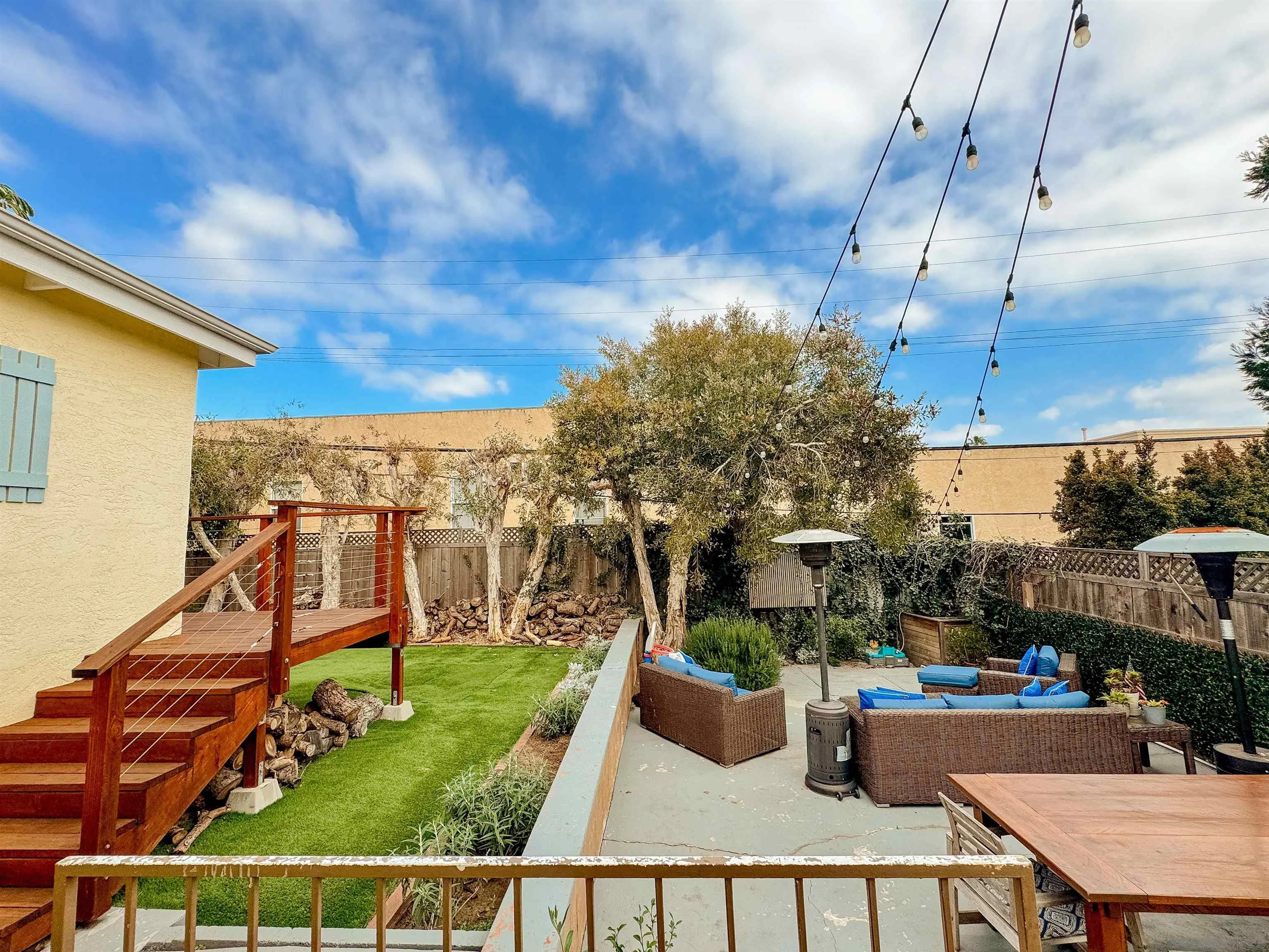 https://cdn.realtyfeed.com/cdn/127/260004954/df4a95788395618ea0bc615dc3f4416c.webp