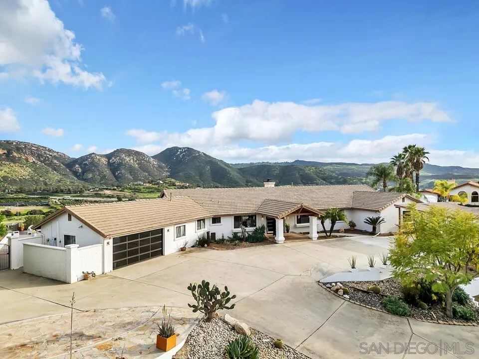 15003 Driftwood Creek Rd, El Cajon, CA 92021 - Main photo, El Cajon, CA
