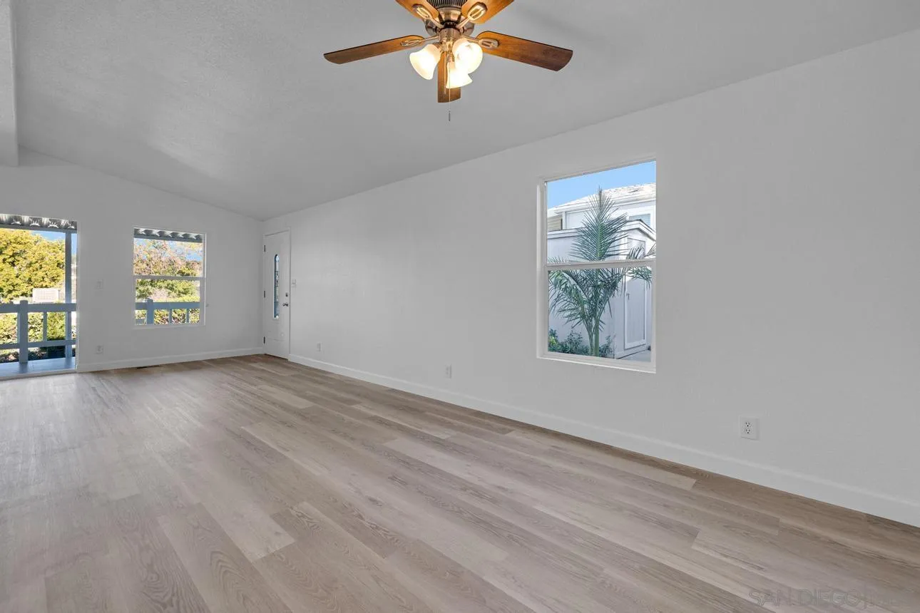 https://cdn.realtyfeed.com/cdn/127/260004963/3c4c2493d221109fac5ebdfc25c163e4.webp