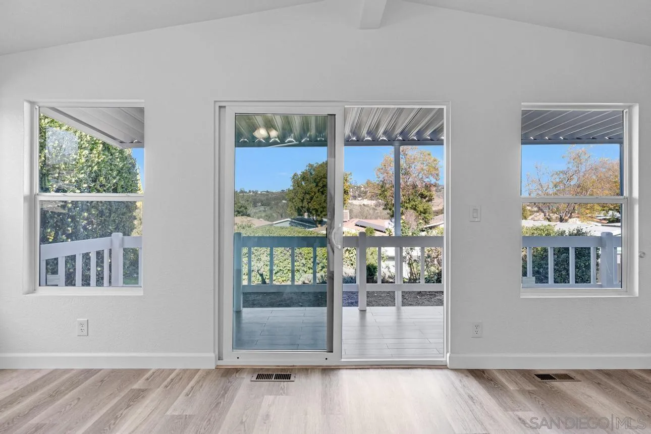 https://cdn.realtyfeed.com/cdn/127/260004963/5e0d49e90379ed81823d3a993c2c89ec.webp