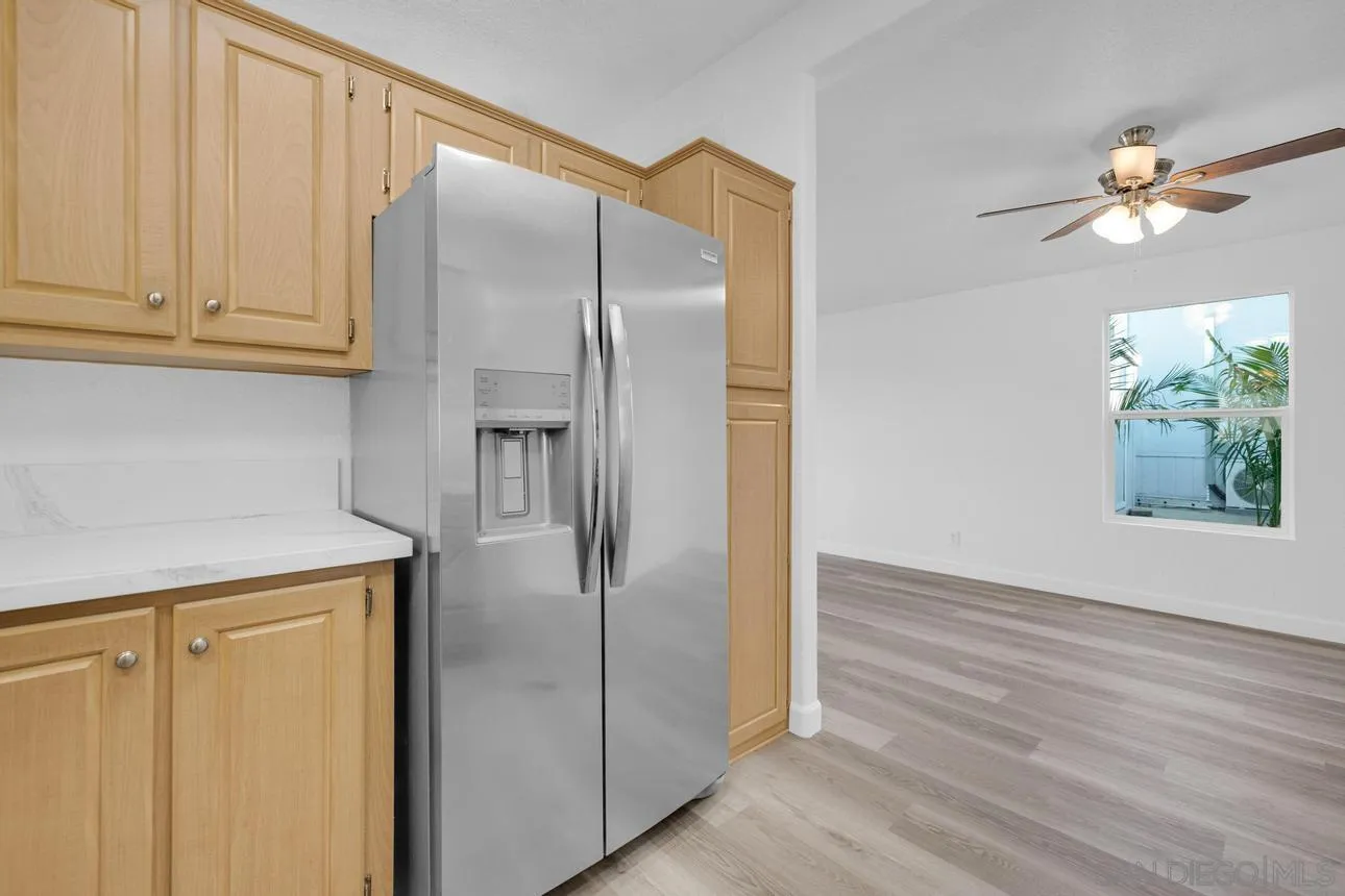 https://cdn.realtyfeed.com/cdn/127/260004963/f6130873b4f70f273a20f18df8151355.webp