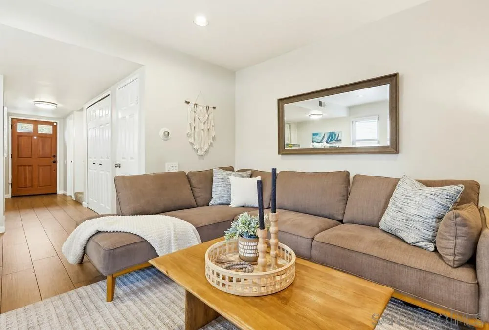 https://cdn.realtyfeed.com/cdn/127/260004965/2f1a06b34b9f62b237c500320acdcf0c.webp
