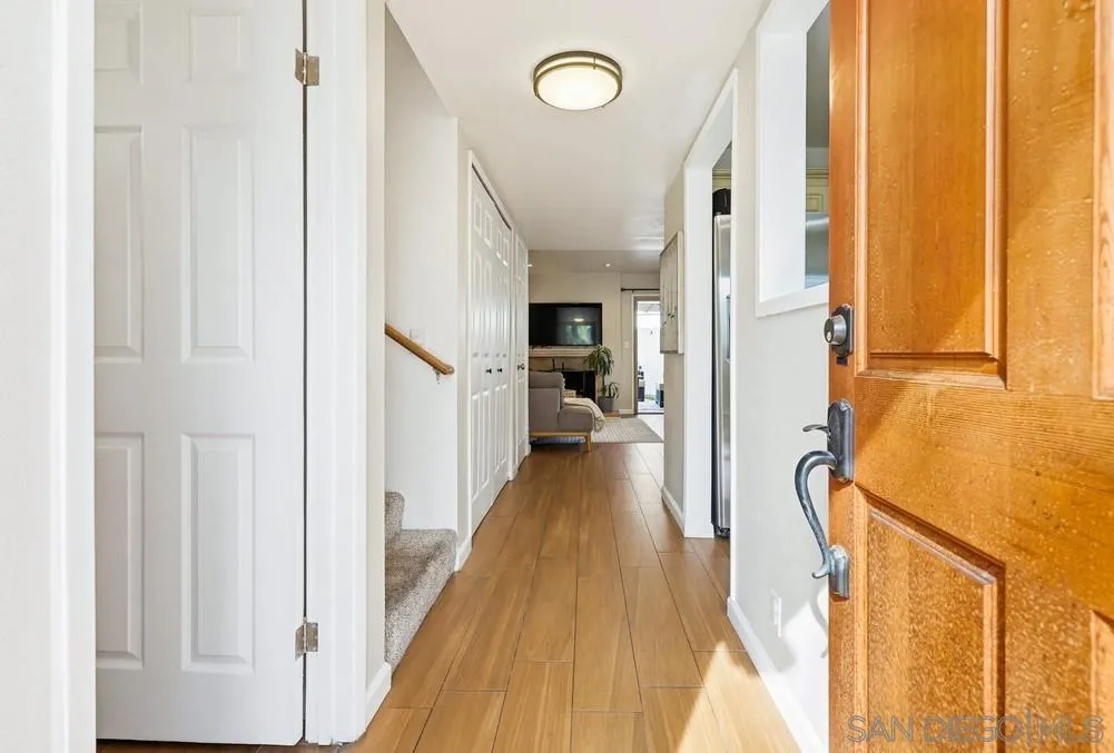 https://cdn.realtyfeed.com/cdn/127/260004965/55756cff01ca31833d33ea154bf29d27.webp