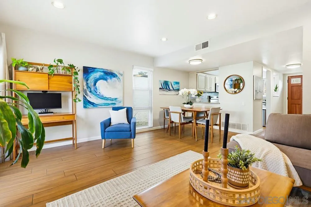 https://cdn.realtyfeed.com/cdn/127/260004965/69d28b8de6daca946853619cf15ccc79.webp