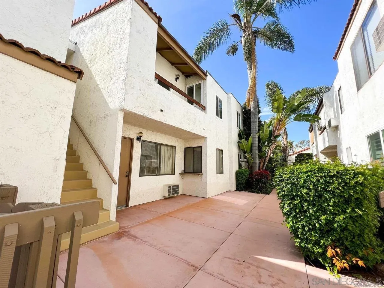 Photo #2: 260004973 Listing: Photo #2