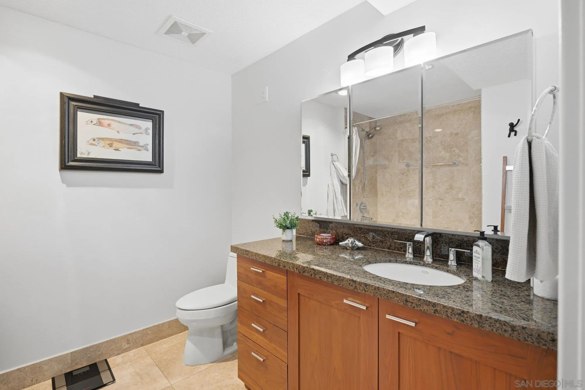 Photo #25: 260004975 Listing: Photo #25