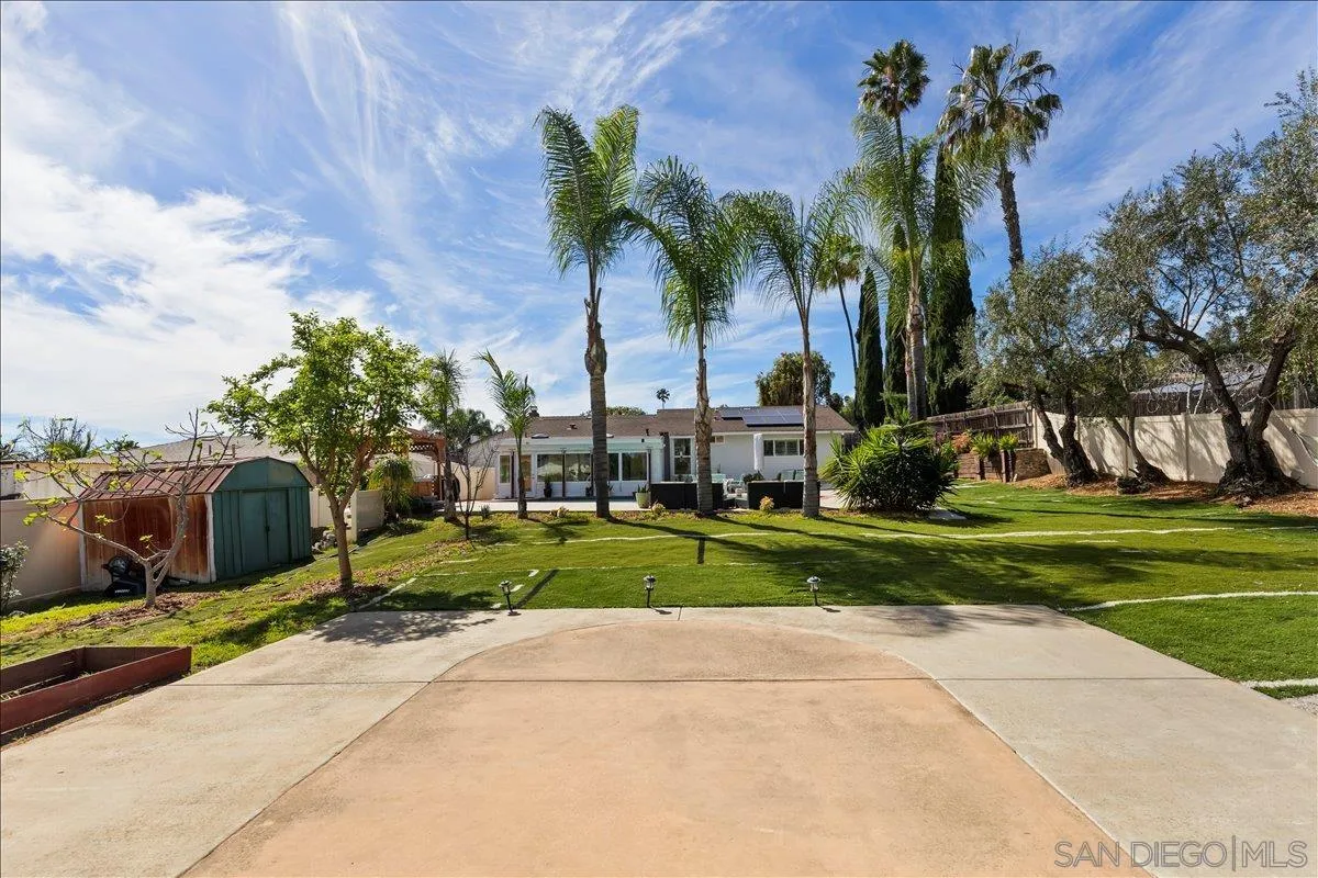 https://cdn.realtyfeed.com/cdn/127/260004976/11a476ea6673dfa9a289432f99077819.webp