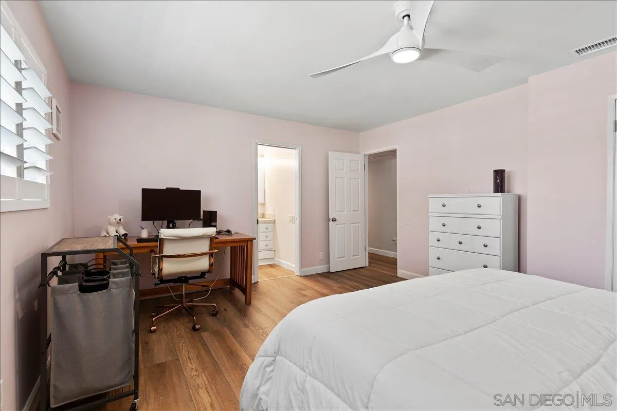 https://cdn.realtyfeed.com/cdn/127/260004976/1564f7ed45e6f6c236a0241f02f400b9.webp