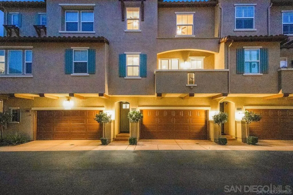 2236 Indus Way, San Marcos, CA 92078 - Main photo, San Marcos, CA