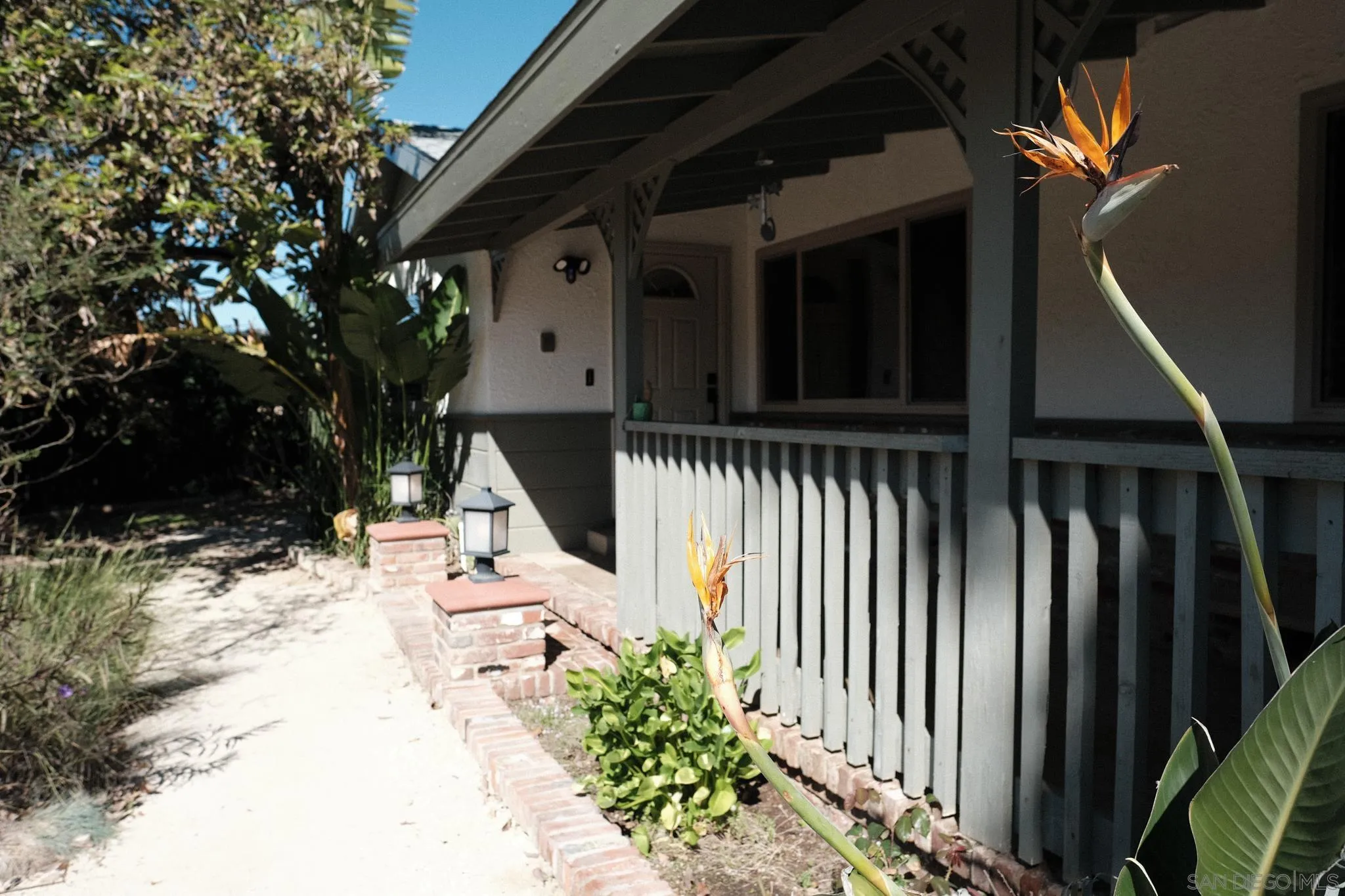 https://cdn.realtyfeed.com/cdn/127/260004984/01b50f52290fa624dfc842f1607e7d53.webp
