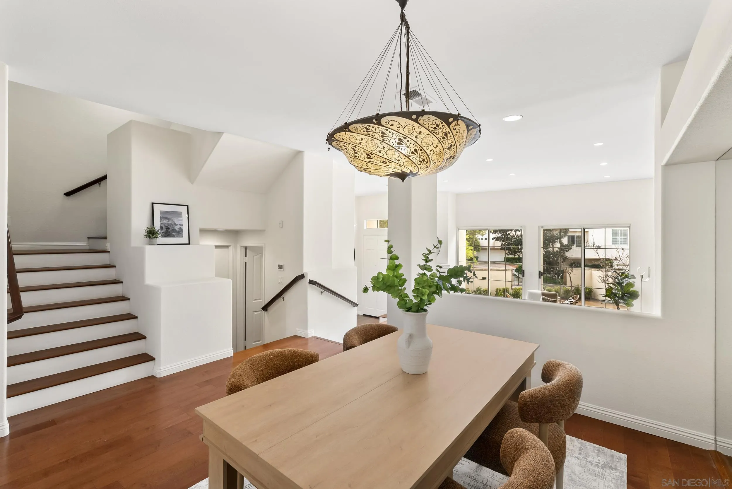 https://cdn.realtyfeed.com/cdn/127/260004991/131901d426bec9b04e18f17e725e78c4.webp