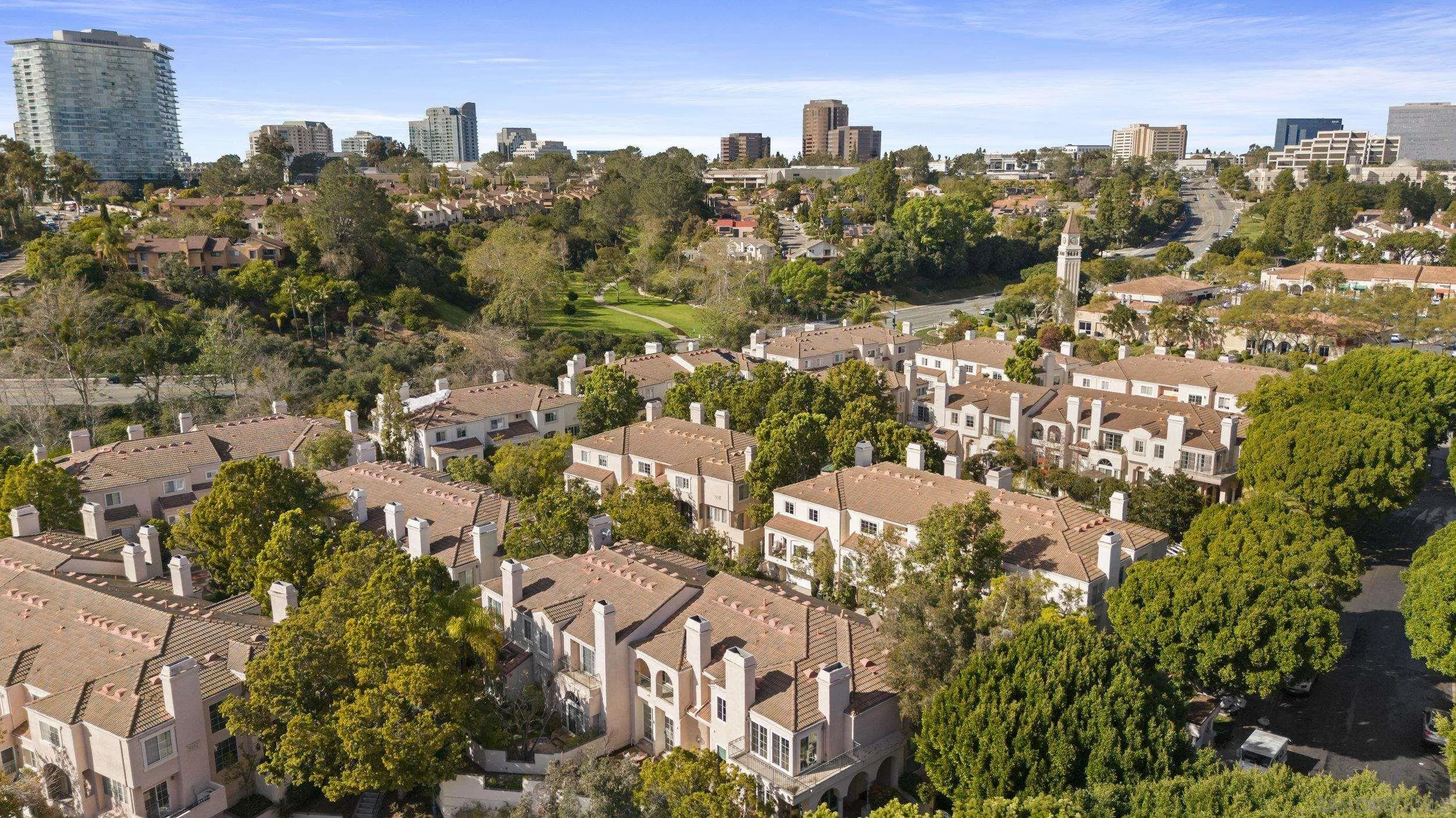 https://cdn.realtyfeed.com/cdn/127/260004991/34f3f7aea8af662ccb509f603b95c8b6.webp