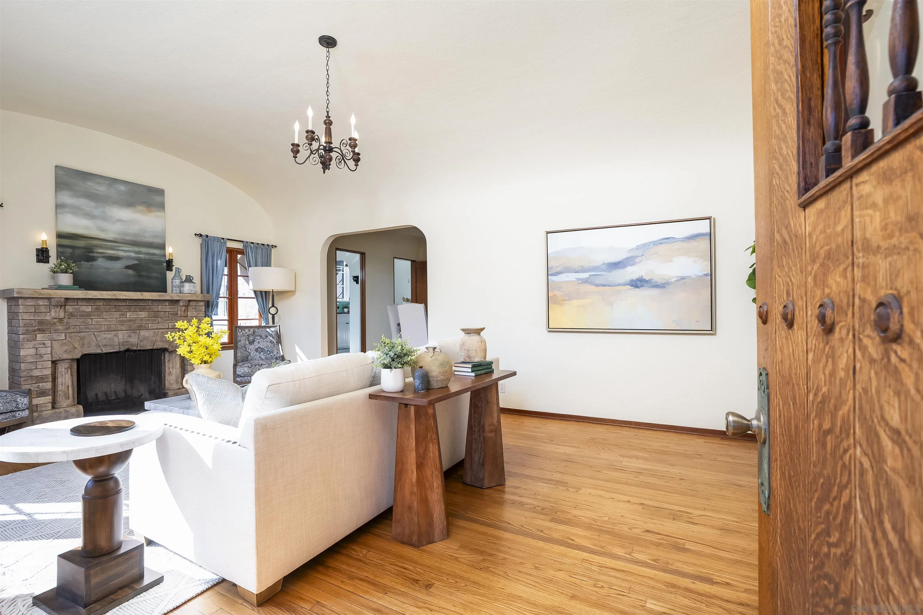 https://cdn.realtyfeed.com/cdn/127/260004993/2709abb5663b88daaa190288edb592f3.webp