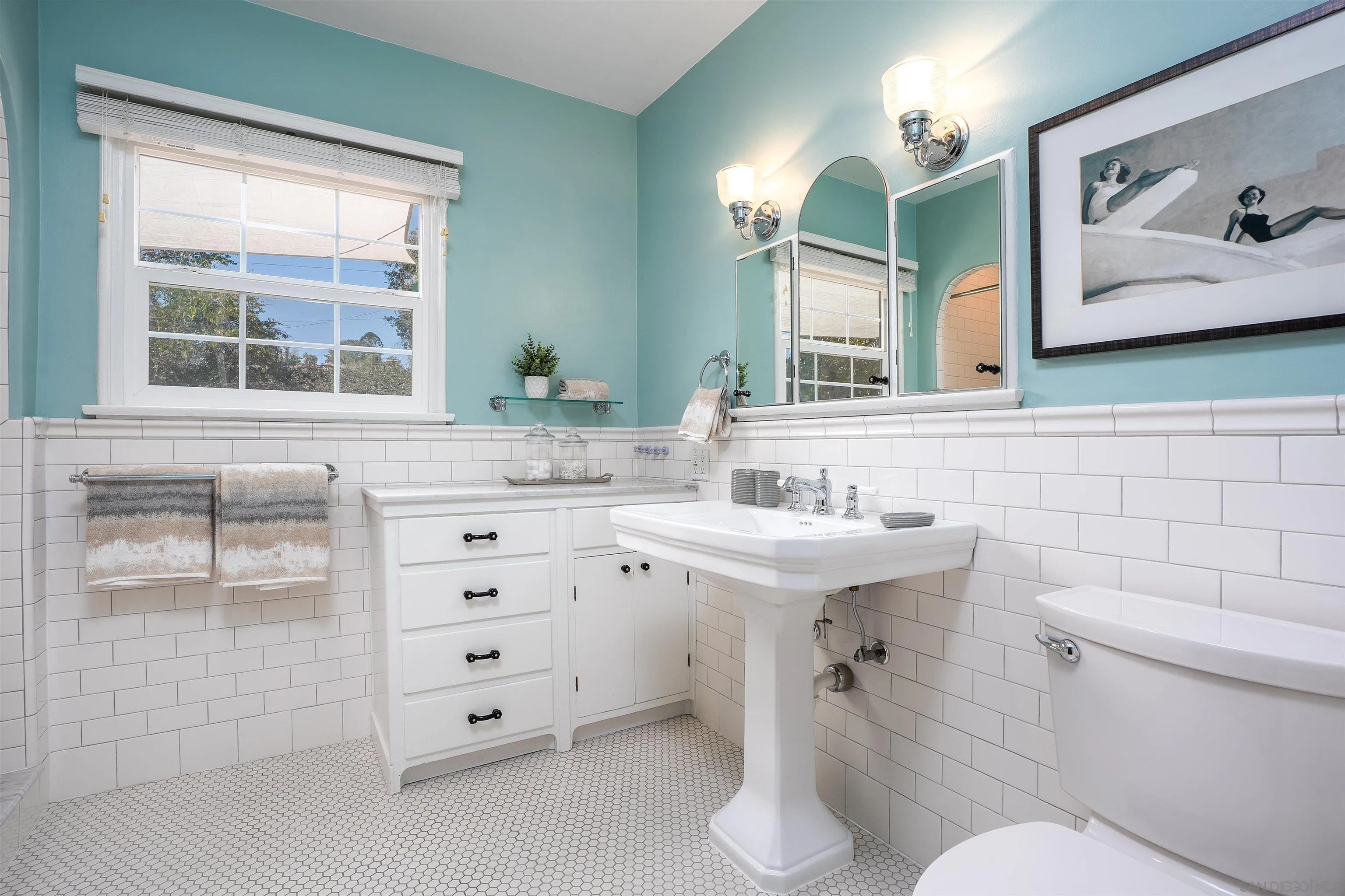 https://cdn.realtyfeed.com/cdn/127/260004993/b084b131ca8b66039e11ca7d8cfb648a.webp