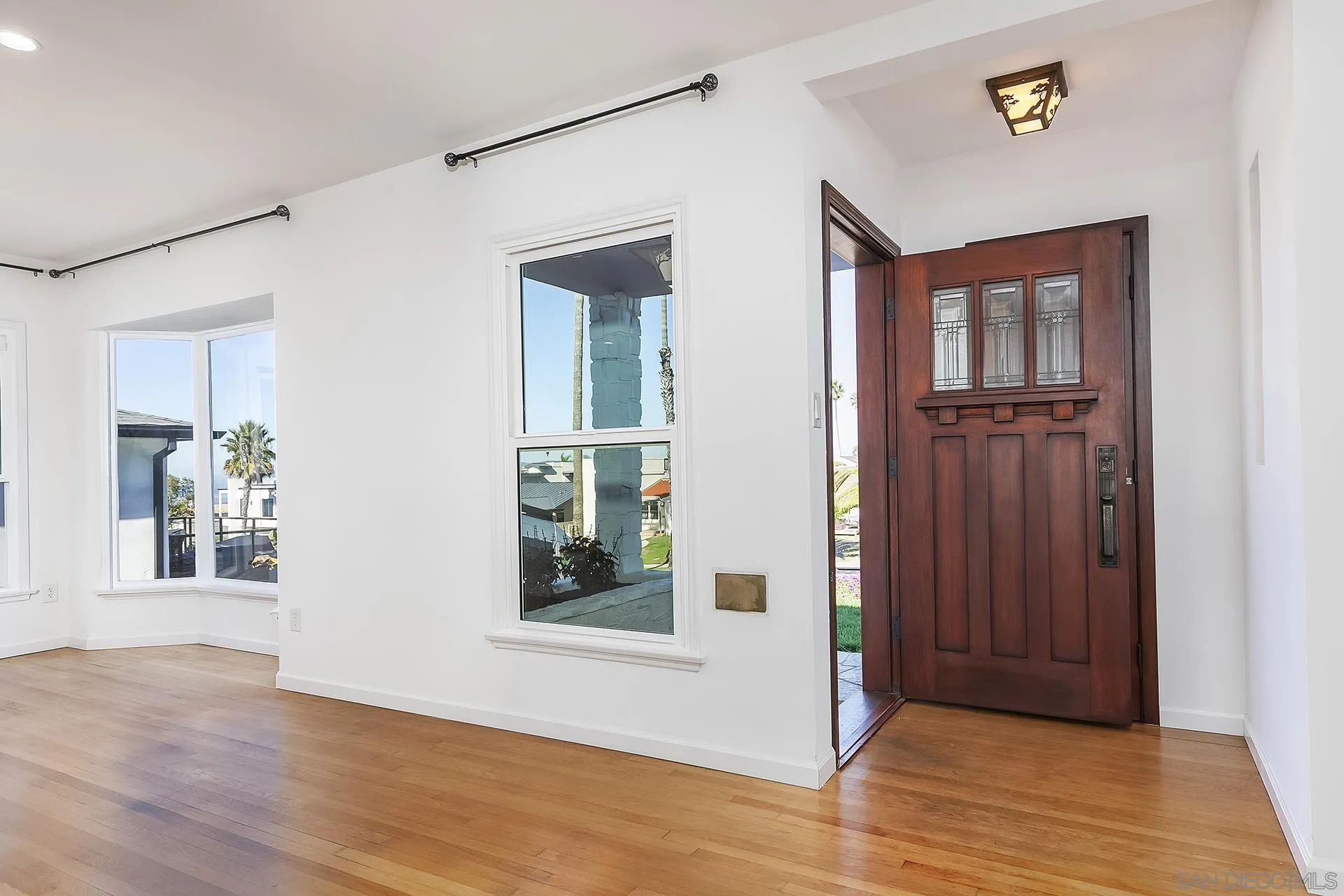 https://cdn.realtyfeed.com/cdn/127/260004996/0d09c0686769e9198558093c3d2e7607.webp