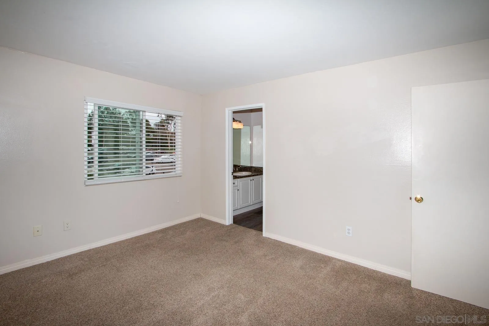 Photo #26: 2600050 Listing: Photo #26