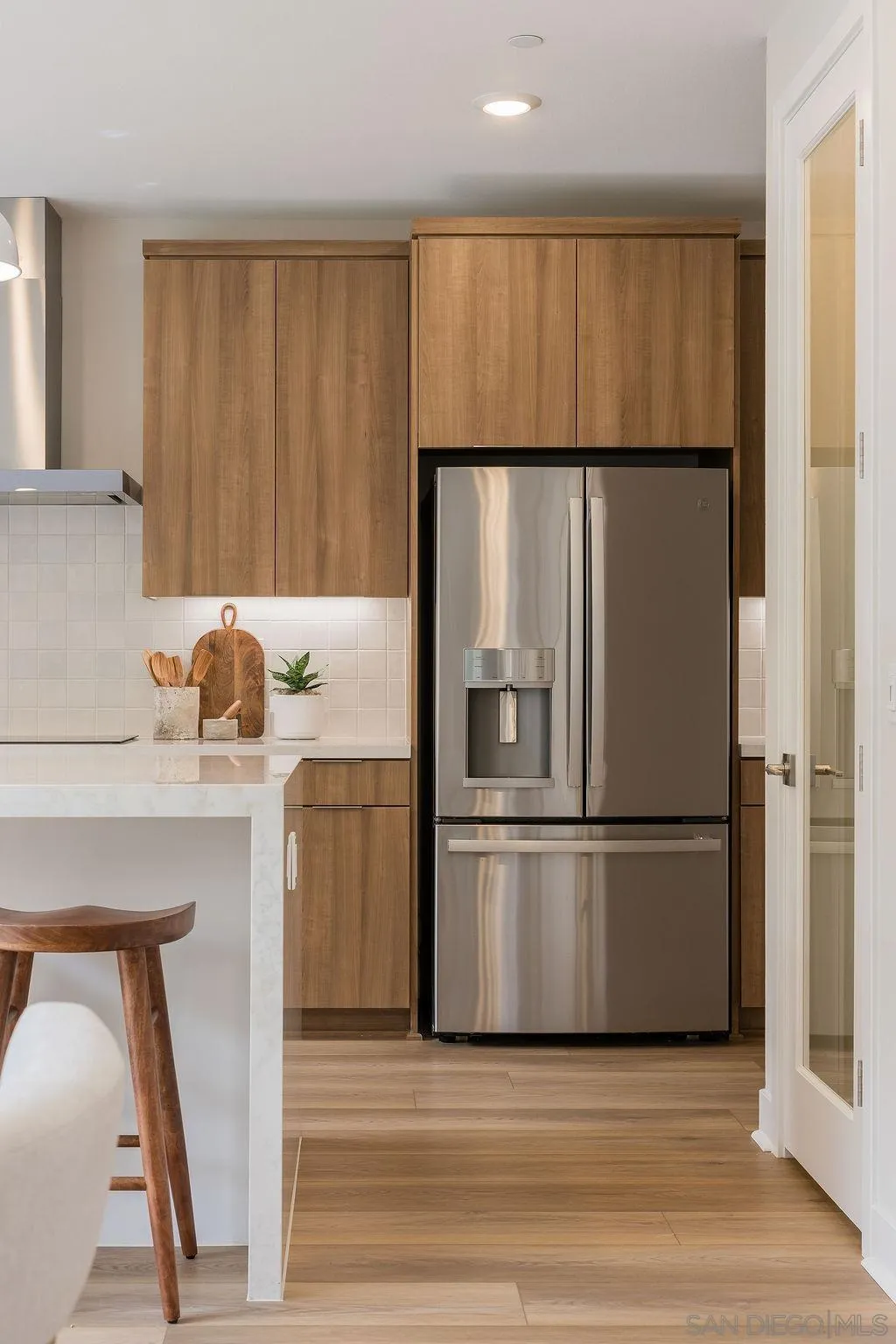 https://cdn.realtyfeed.com/cdn/127/260005000/40a4c747b8b81ae37f7911f48e31002b.webp