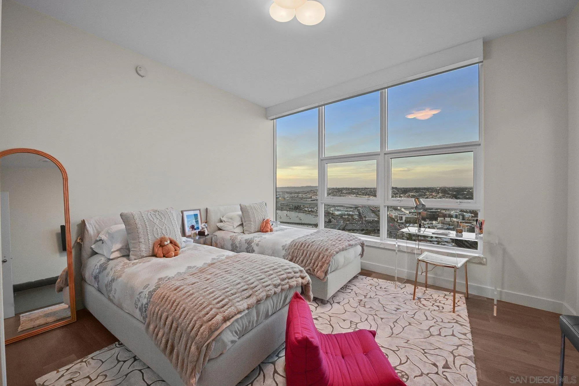 Photo #40: 260005003 Listing: Photo #40