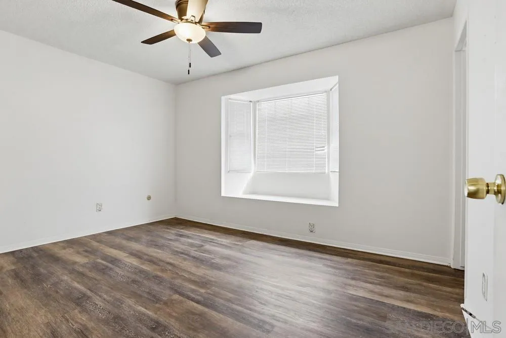 https://cdn.realtyfeed.com/cdn/127/260005010/bc1b132a8bf33f19ce183152a4ce57a6.webp