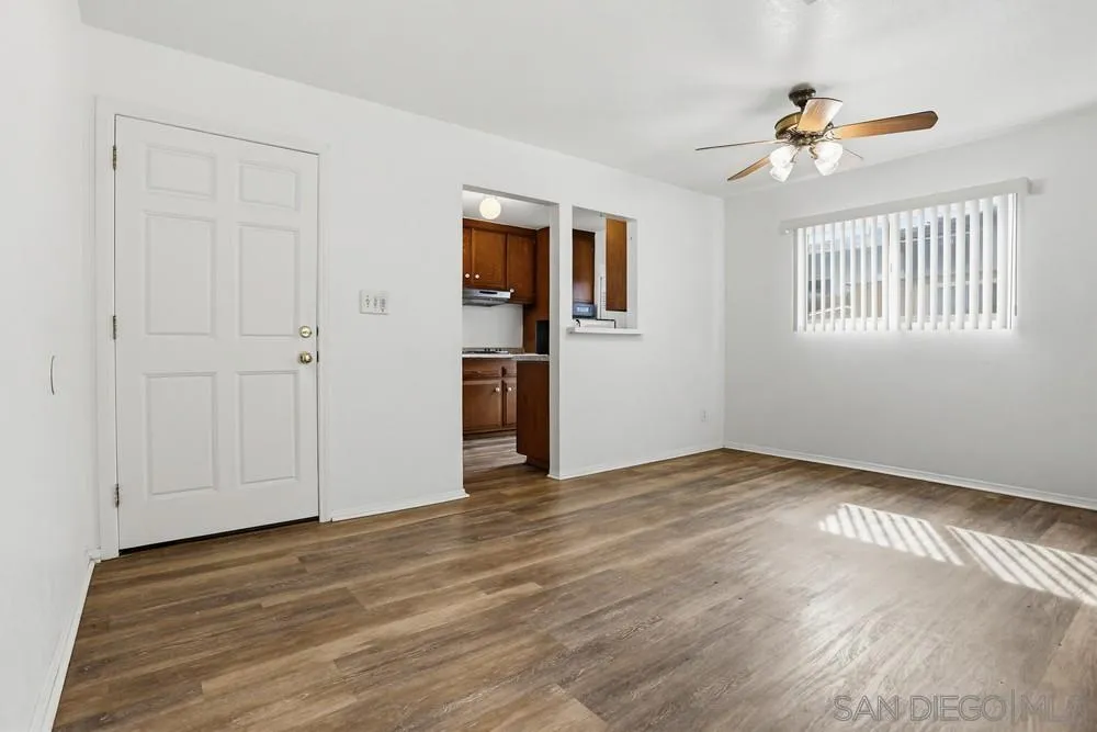 https://cdn.realtyfeed.com/cdn/127/260005010/ff41c7cc661c9e7f3818ff5d012456d3.webp