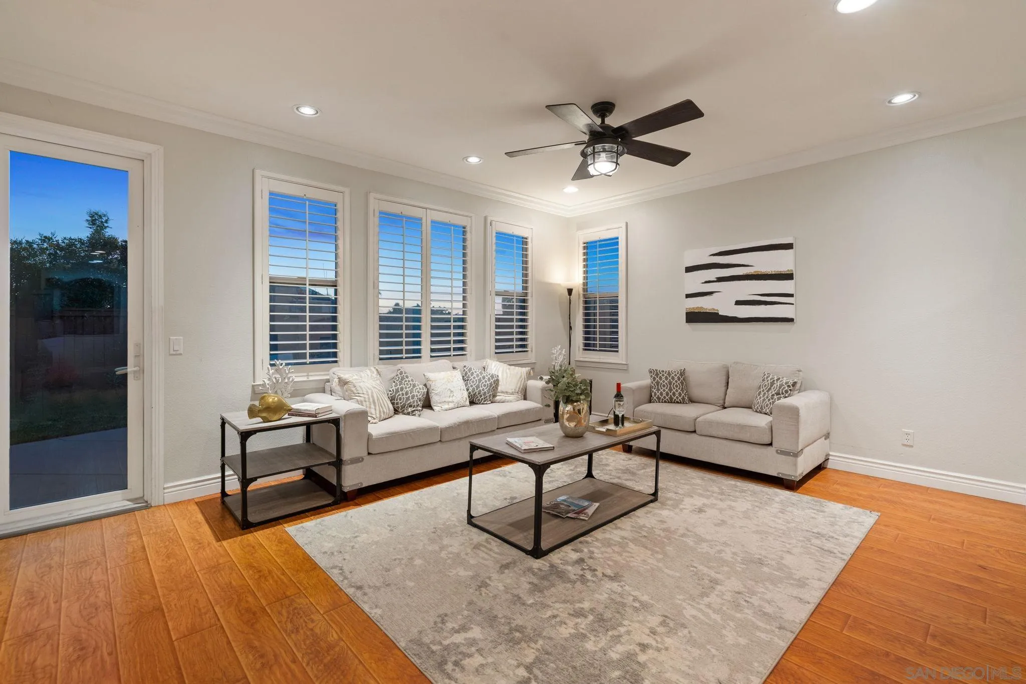 https://cdn.realtyfeed.com/cdn/127/260005011/1c2145df5225181b9ddbd51cbff668af.webp