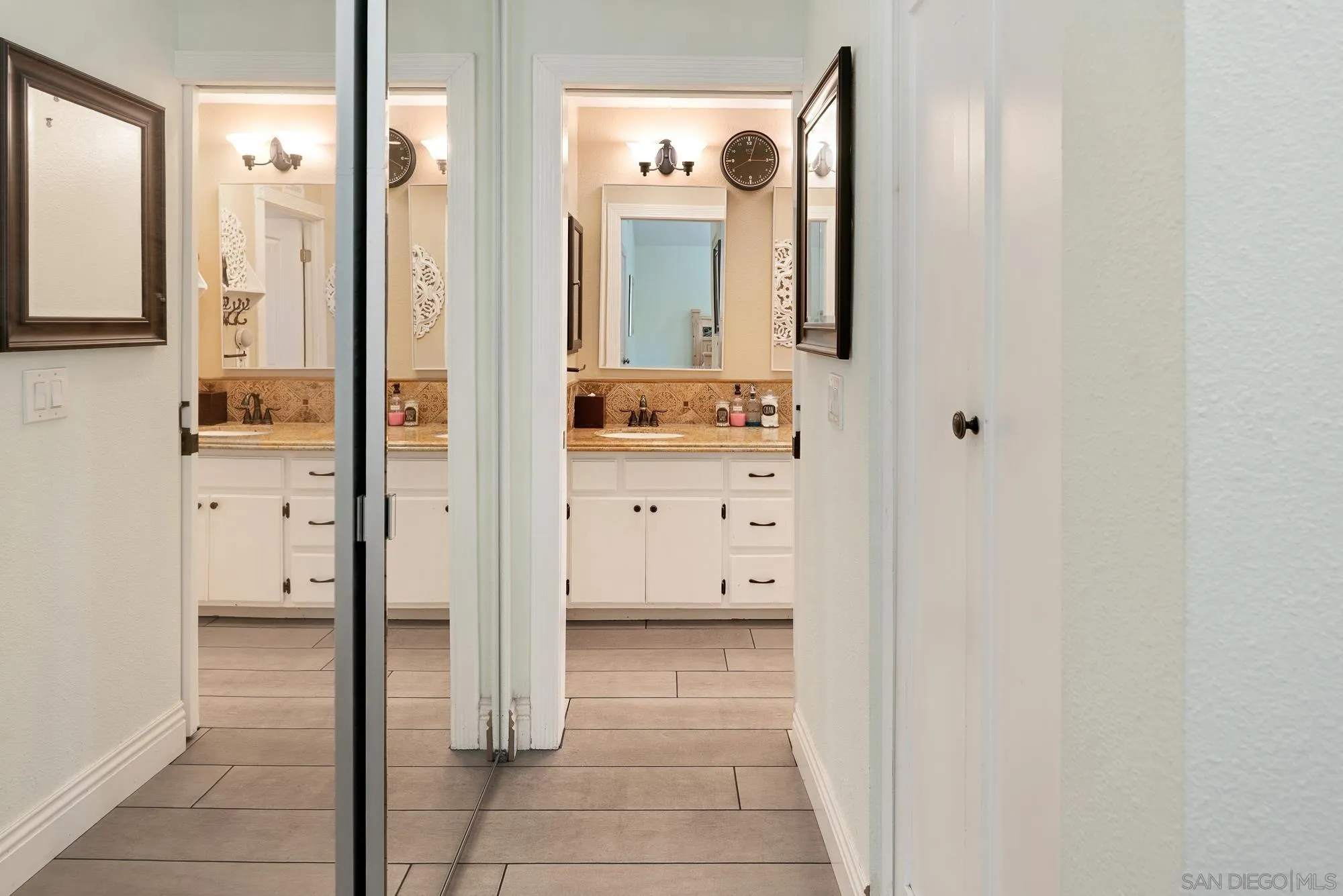 https://cdn.realtyfeed.com/cdn/127/260005012/66b2d41d82128422606a744cd4b2362b.webp
